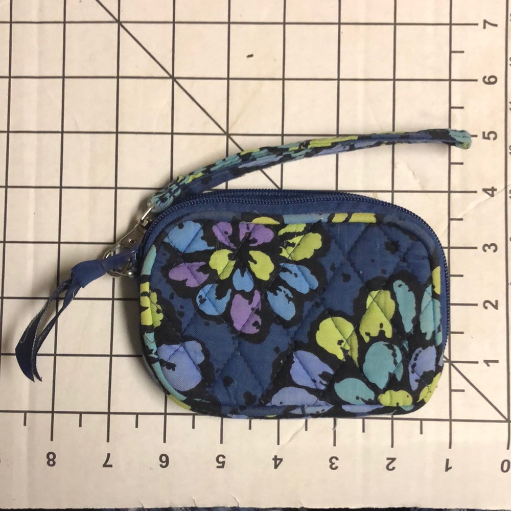 Vera Bradley Indigo Pop small wristlet with zipper close 1 inside pocket